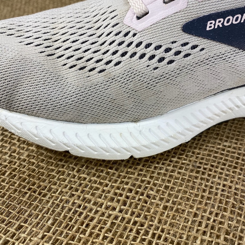 🛑SOLD🛑    Brooks running shoes Launch size 9.5 b - Picture 4 of 12